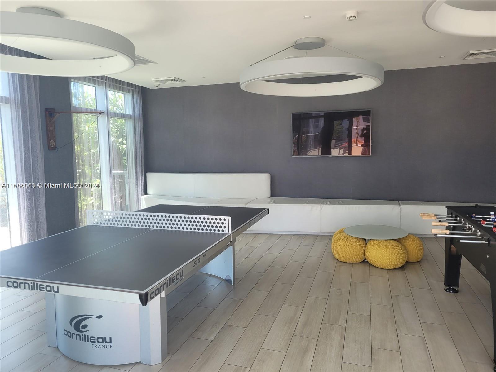 1100 S MIAMI AVE Unit: 3602