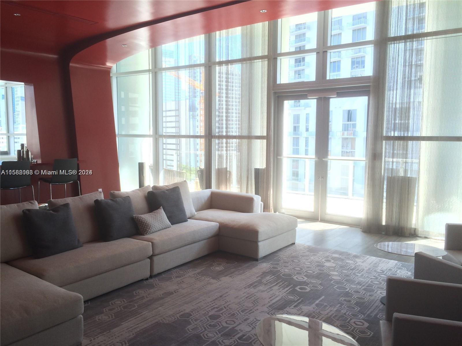 1100 S MIAMI AVE Unit: 3602
