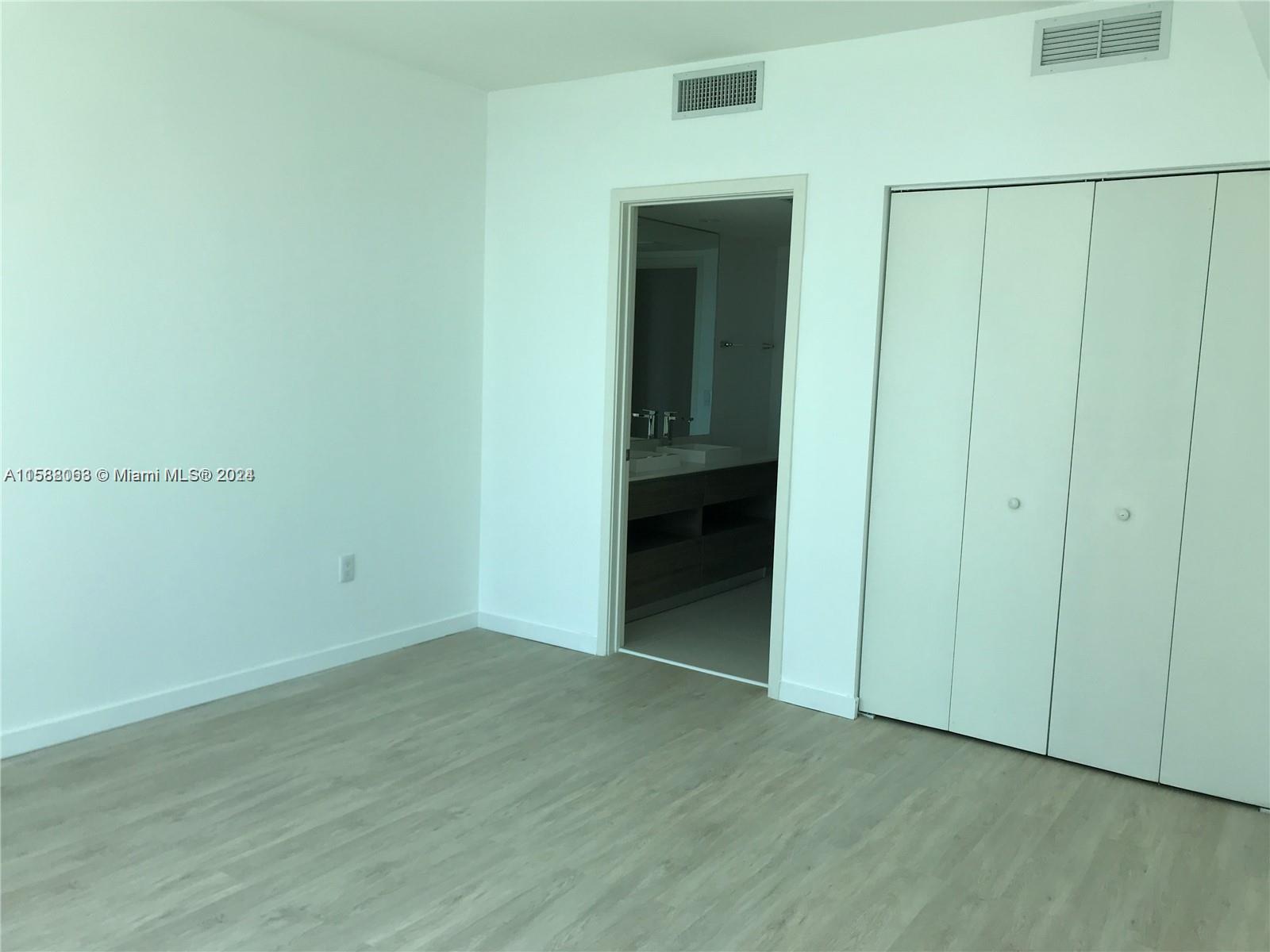 1100 S MIAMI AVE Unit: 3602