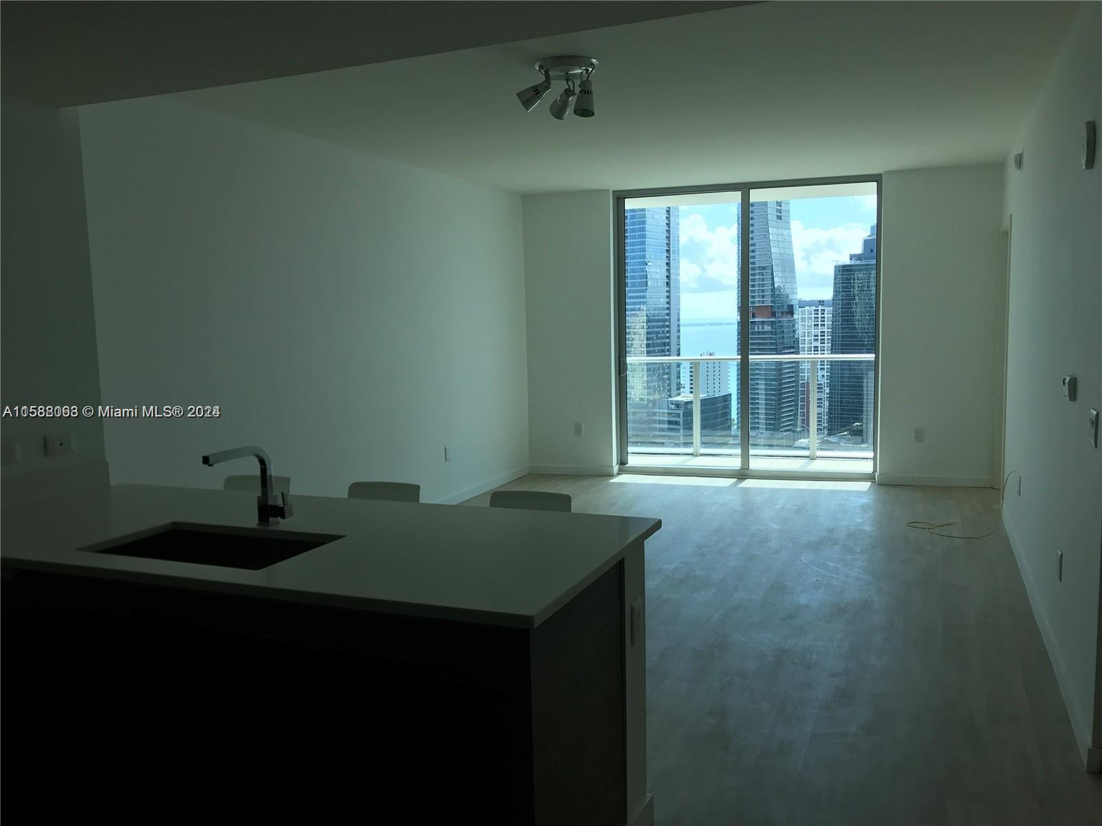1100 S MIAMI AVE Unit: 3602