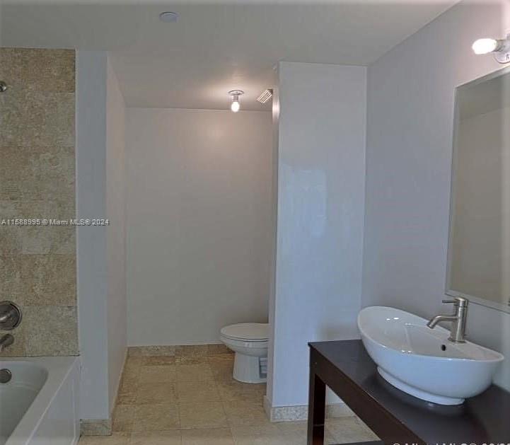 350 S Miami Ave Unit: 2105
