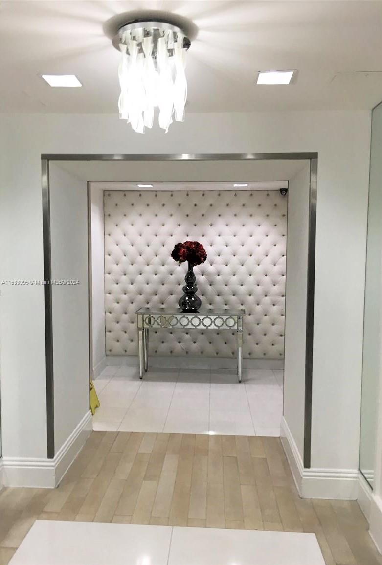 350 S Miami Ave Unit: 2105