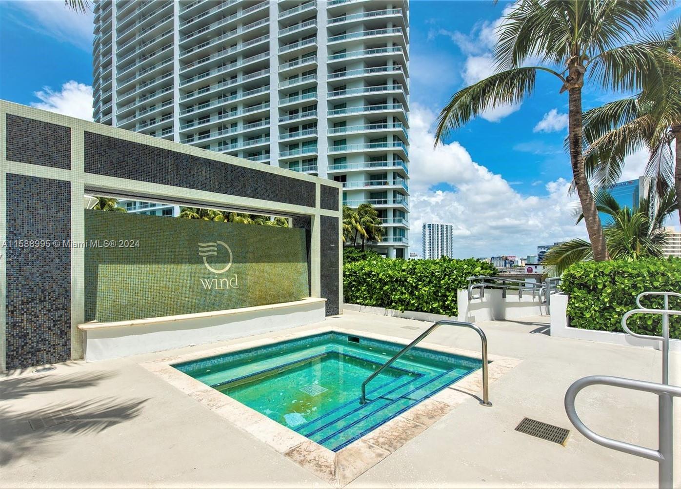 350 S Miami Ave Unit: 2105