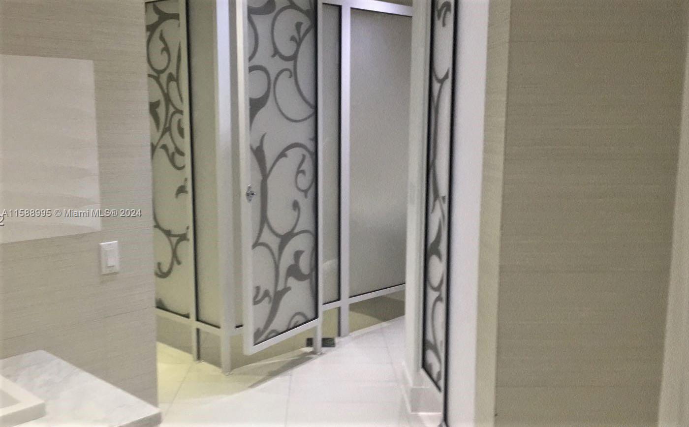 350 S Miami Ave Unit: 2105