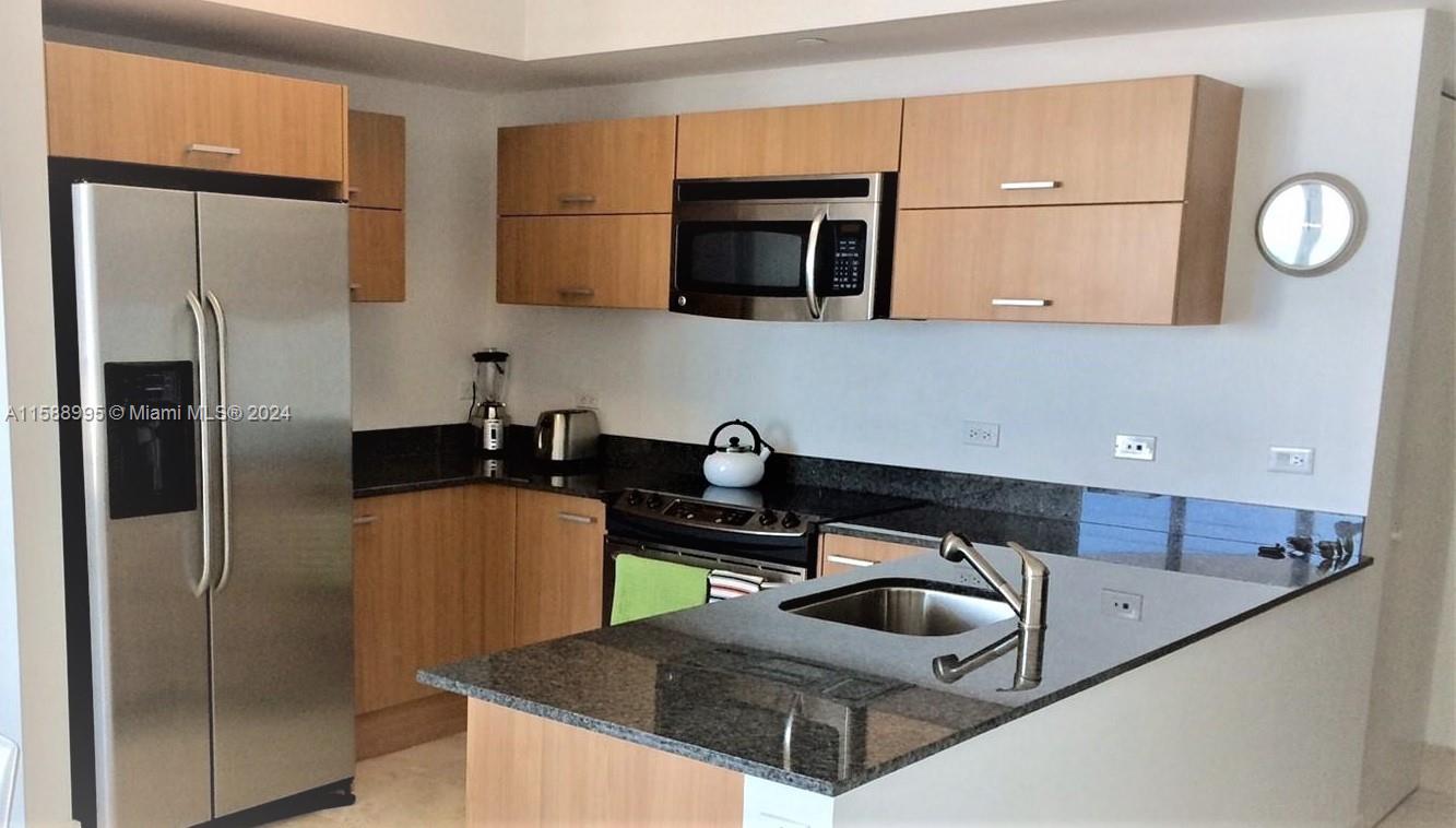 350 S Miami Ave Unit: 2105