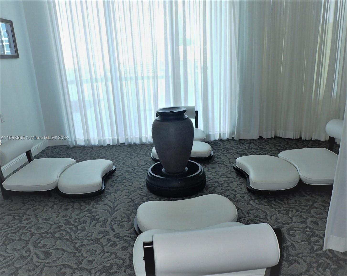 350 S Miami Ave Unit: 2105