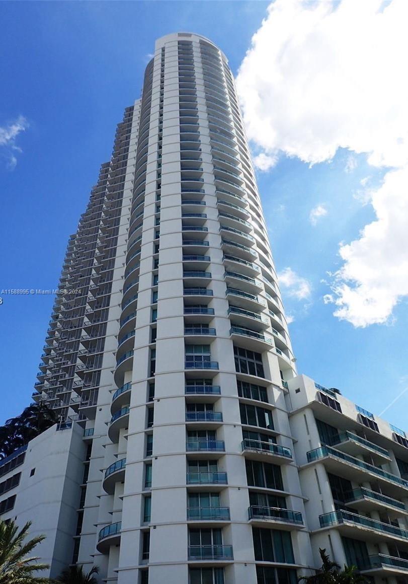 350 S Miami Ave Unit: 2105