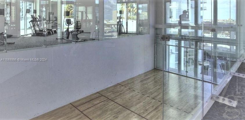 350 S Miami Ave Unit: 2105