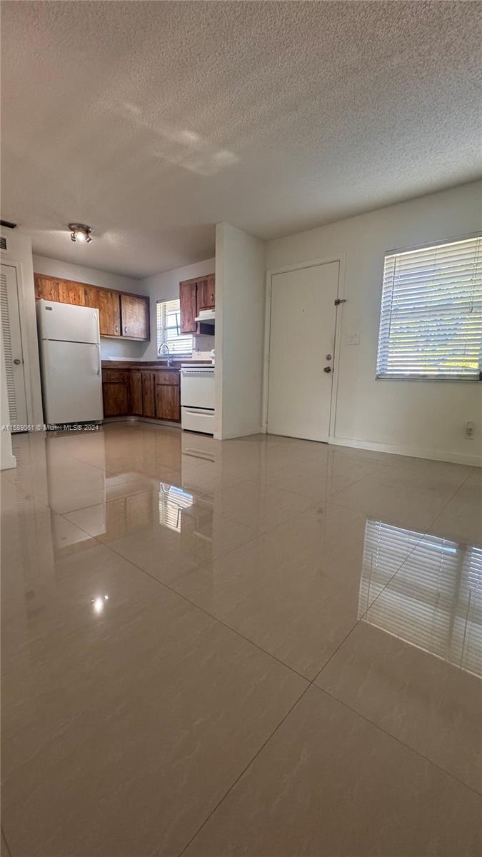 5156 NE 6th Ave # 220