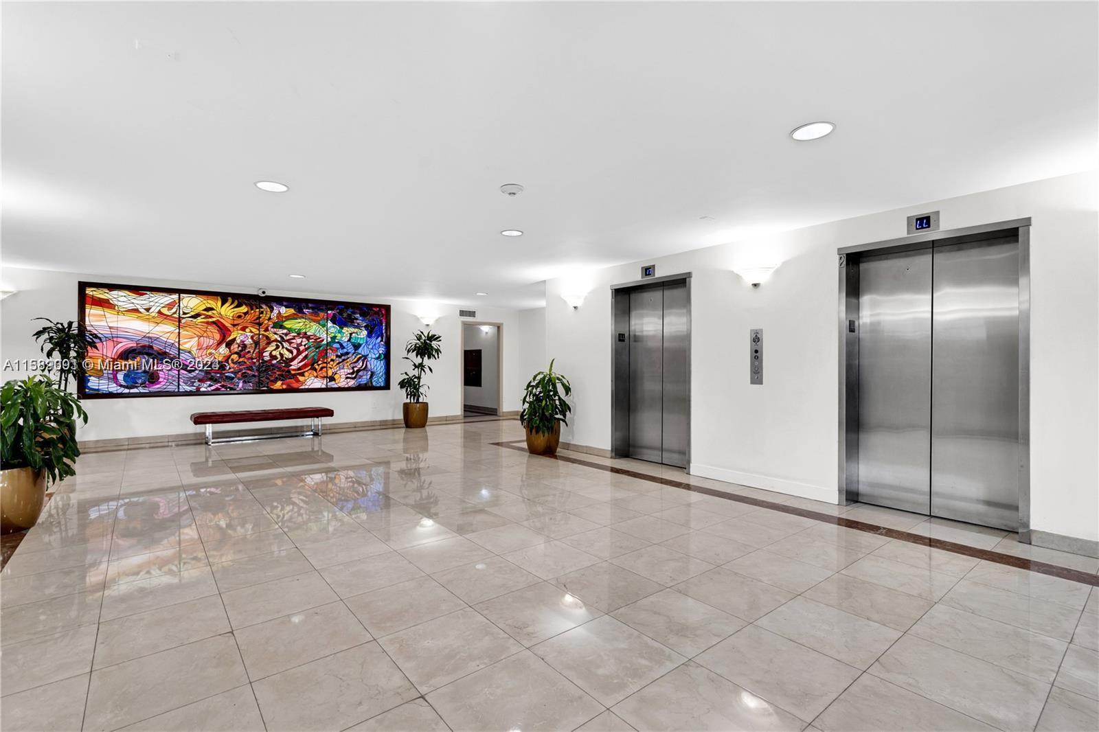 1450 Brickell Bay Dr # 814