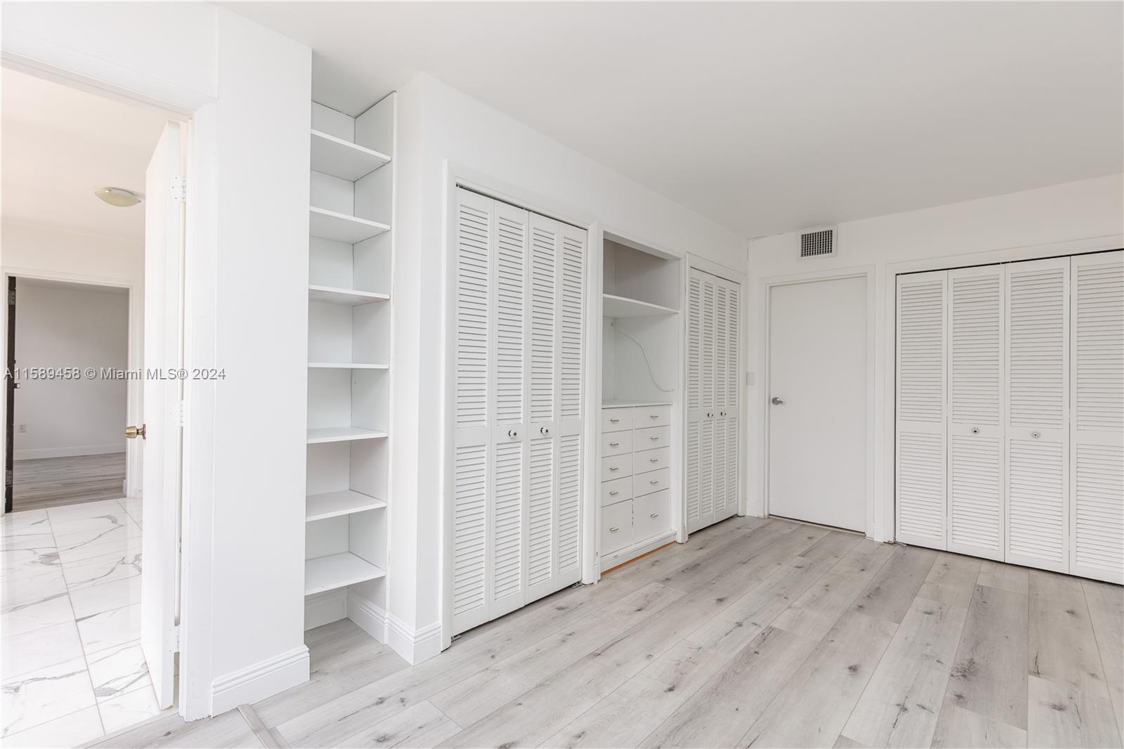 2333 Brickell Ave # 1110