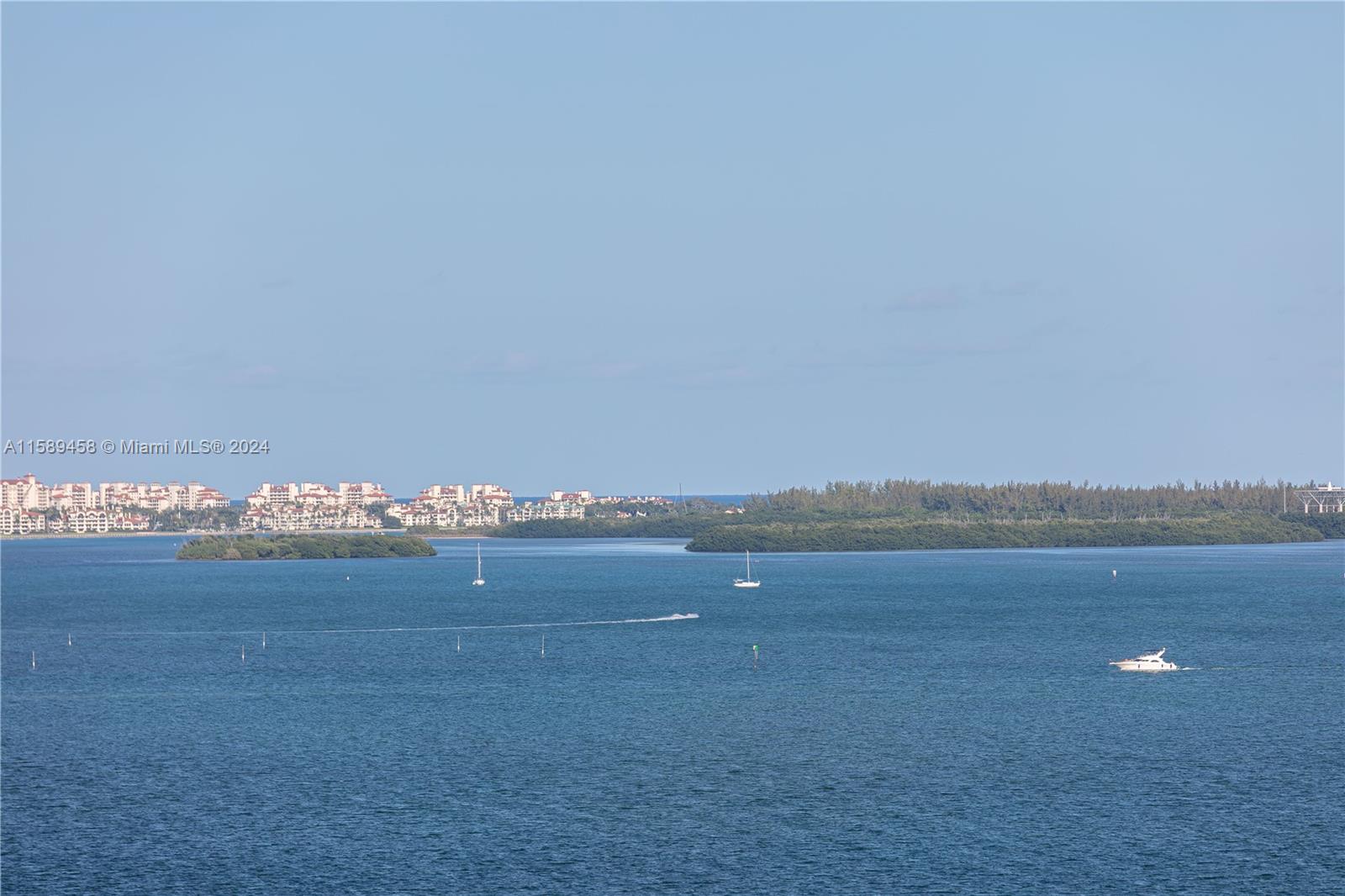 2333 Brickell Ave # 1110