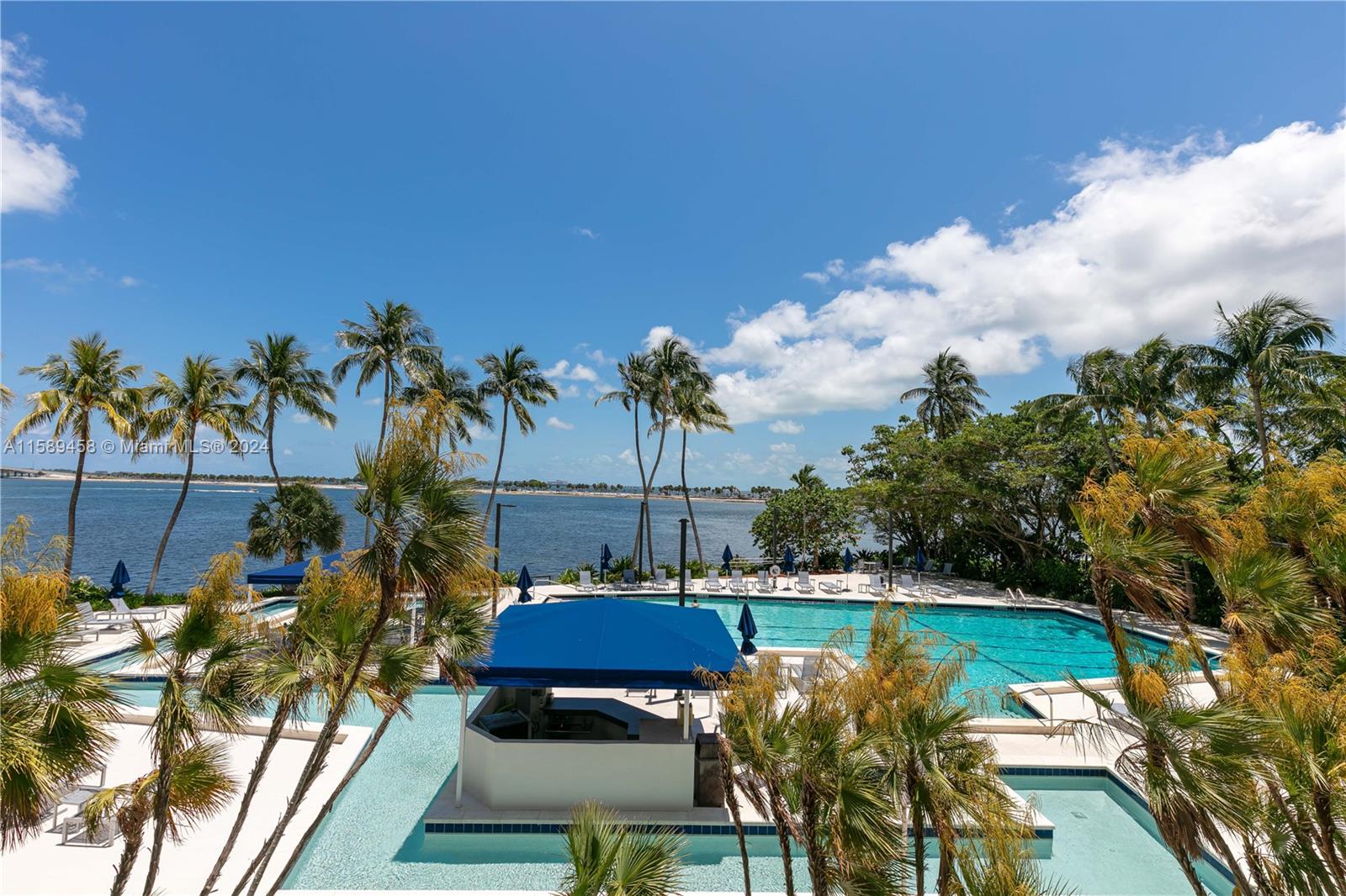 2333 Brickell Ave # 1110