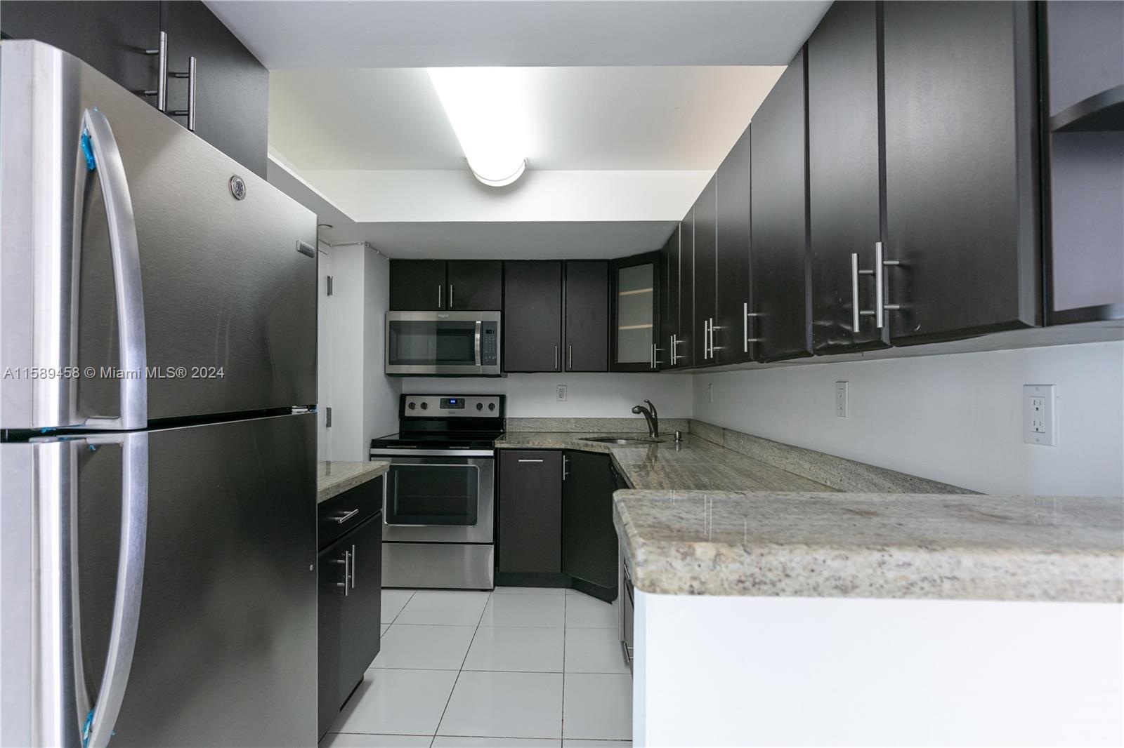 2333 Brickell Ave # 1110