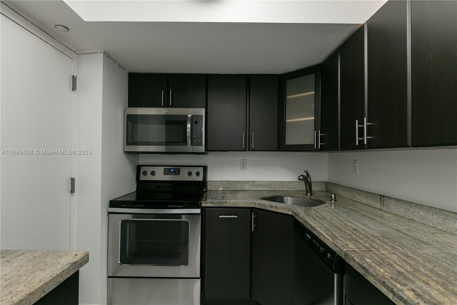 2333 Brickell Ave # 1110