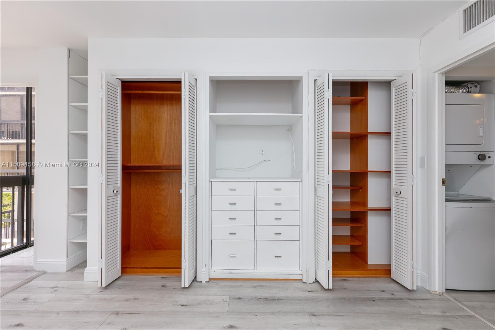 2333 Brickell Ave # 1110