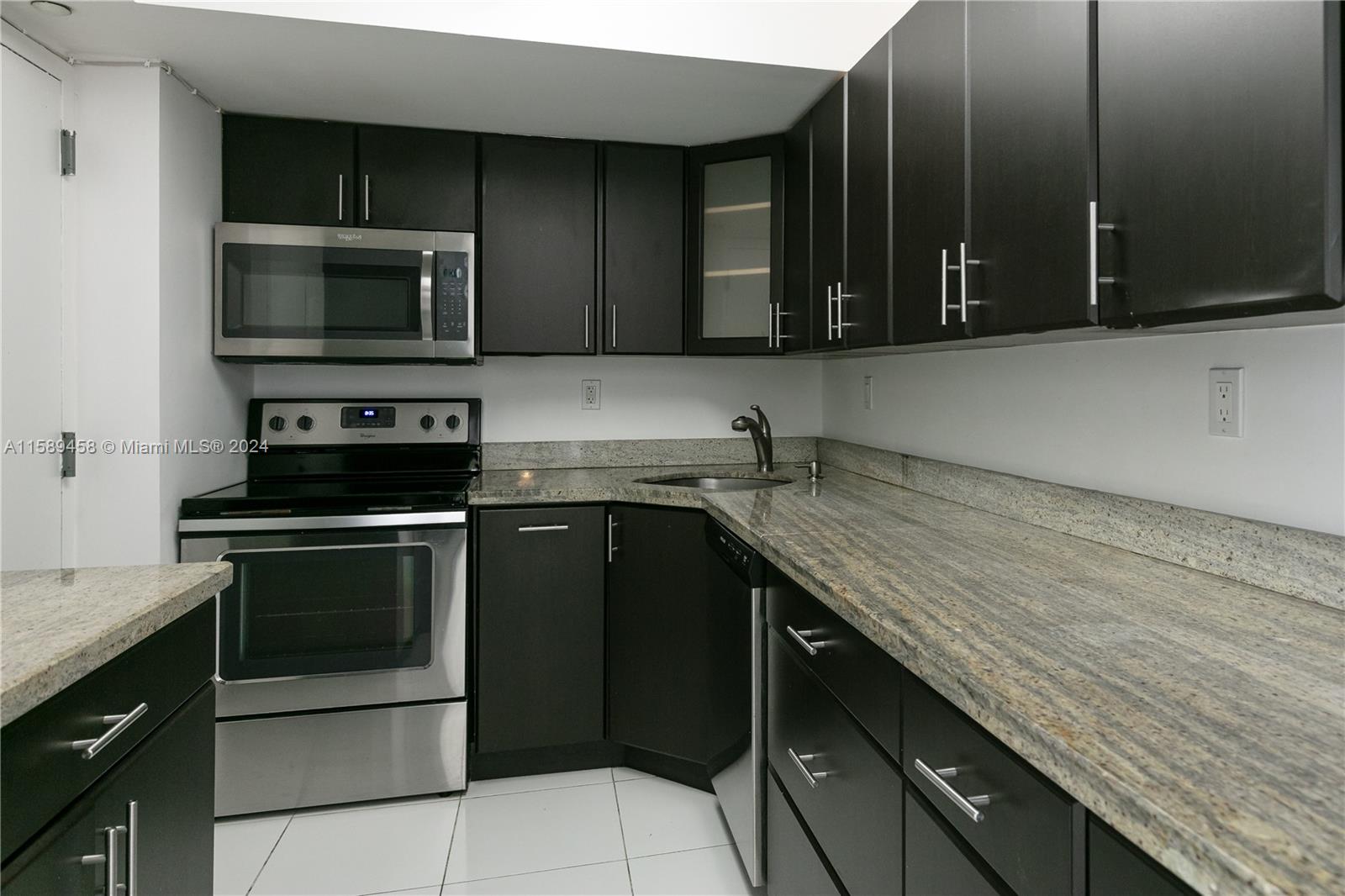 2333 Brickell Ave # 1110