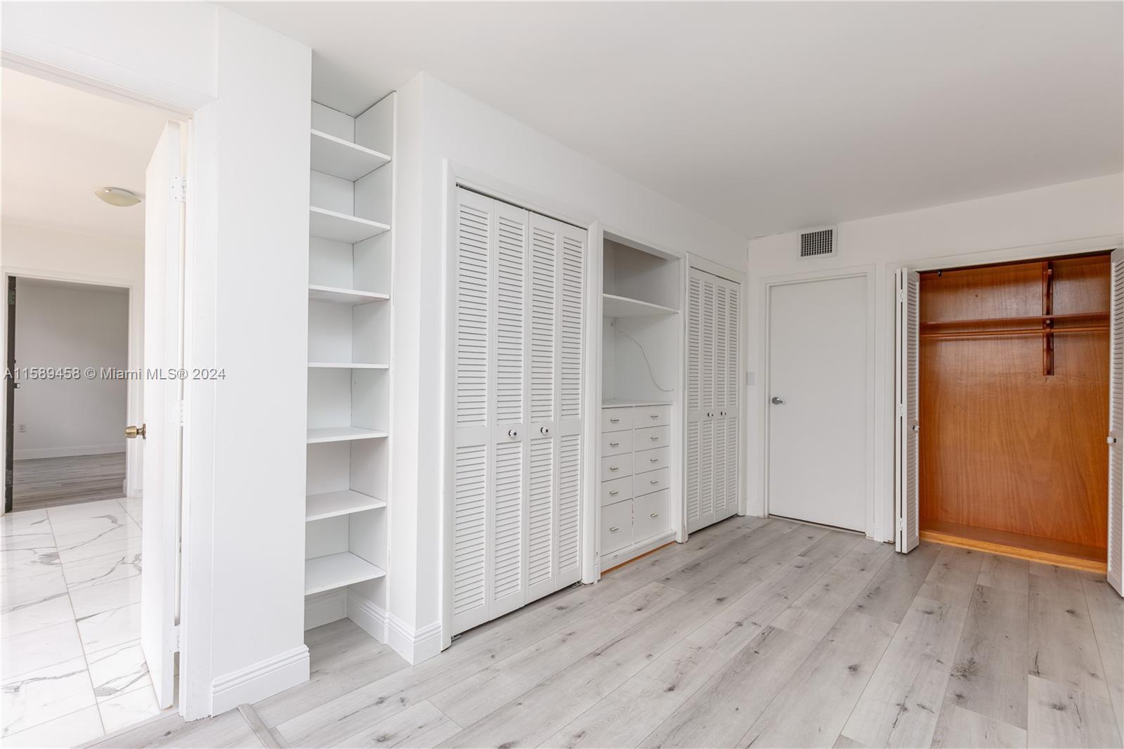 2333 Brickell Ave # 1110