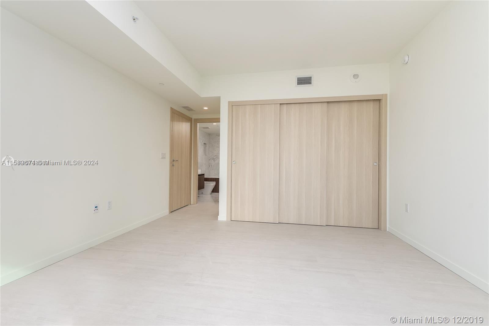 1000 Brickell Plaza # 2804