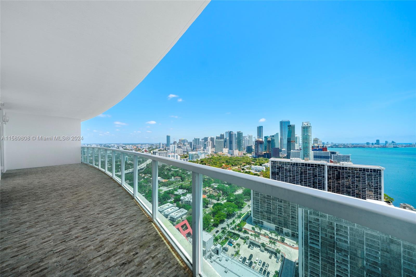 2101 Brickell Ave # 3503
