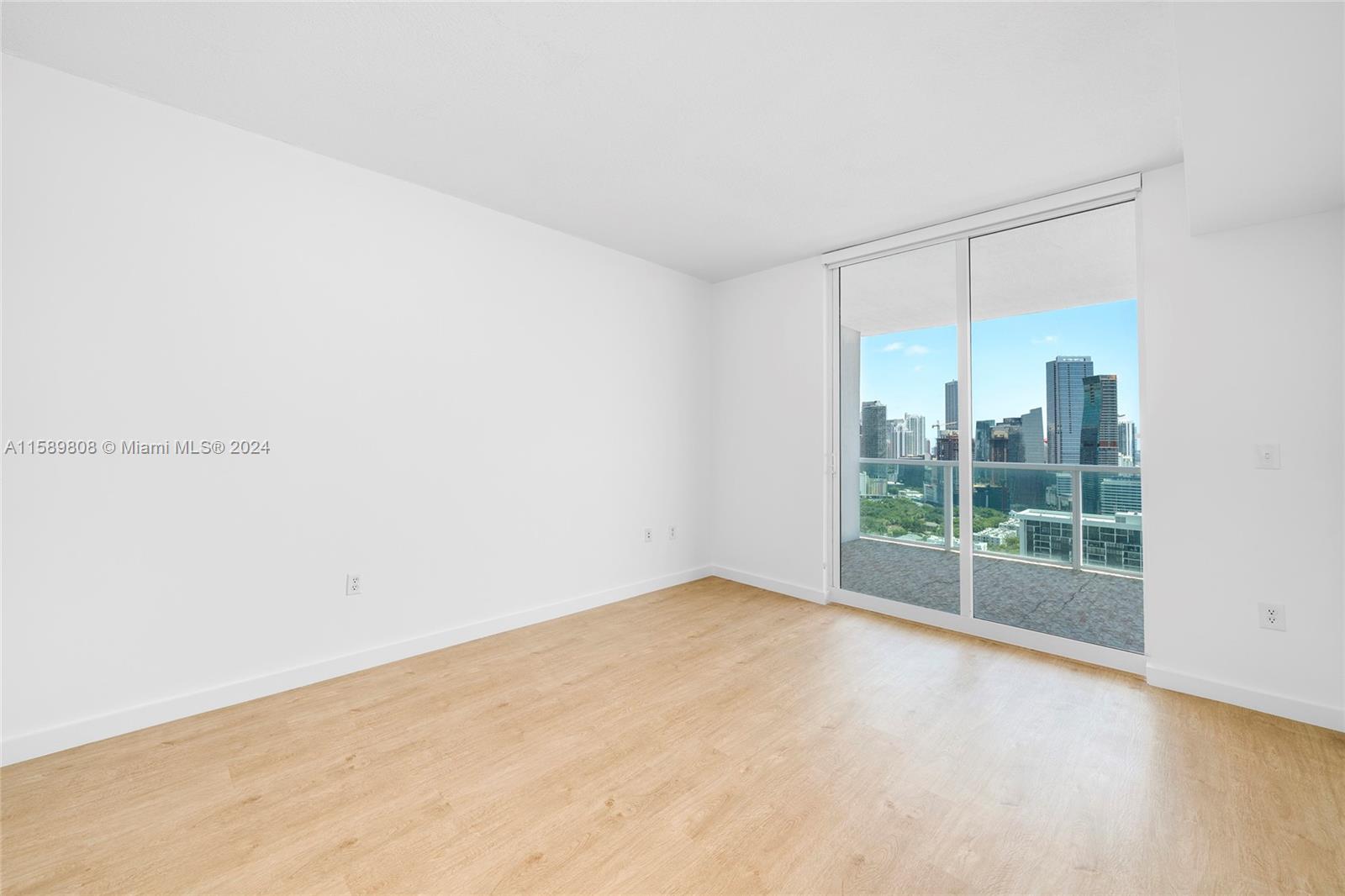 2101 Brickell Ave # 3503