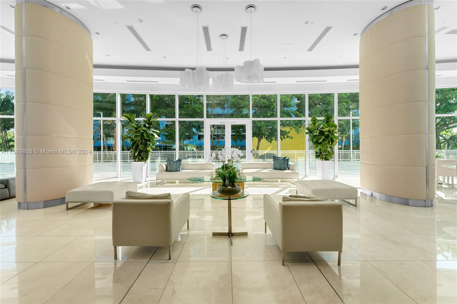 2101 Brickell Ave # 3503