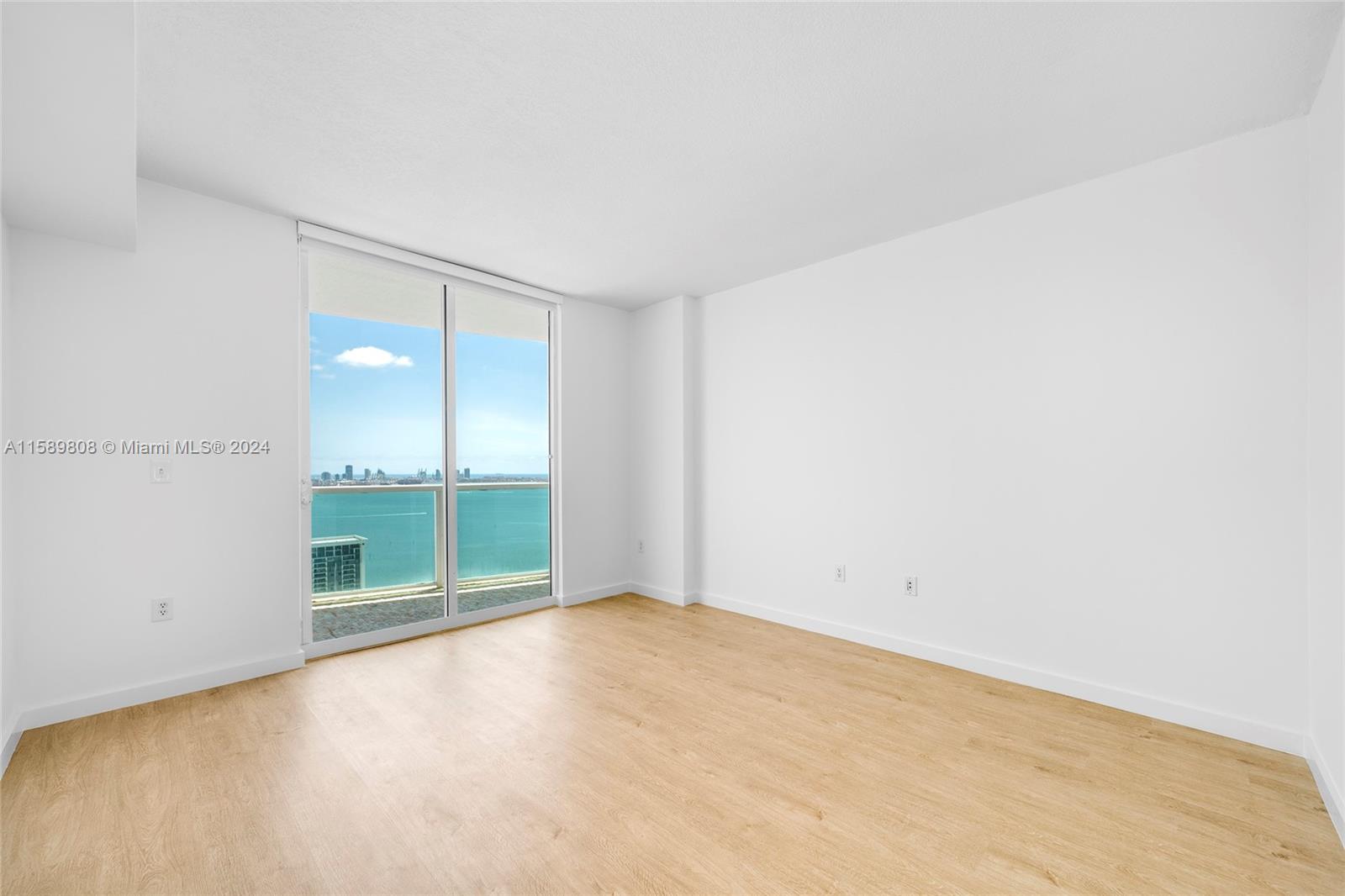 2101 Brickell Ave # 3503