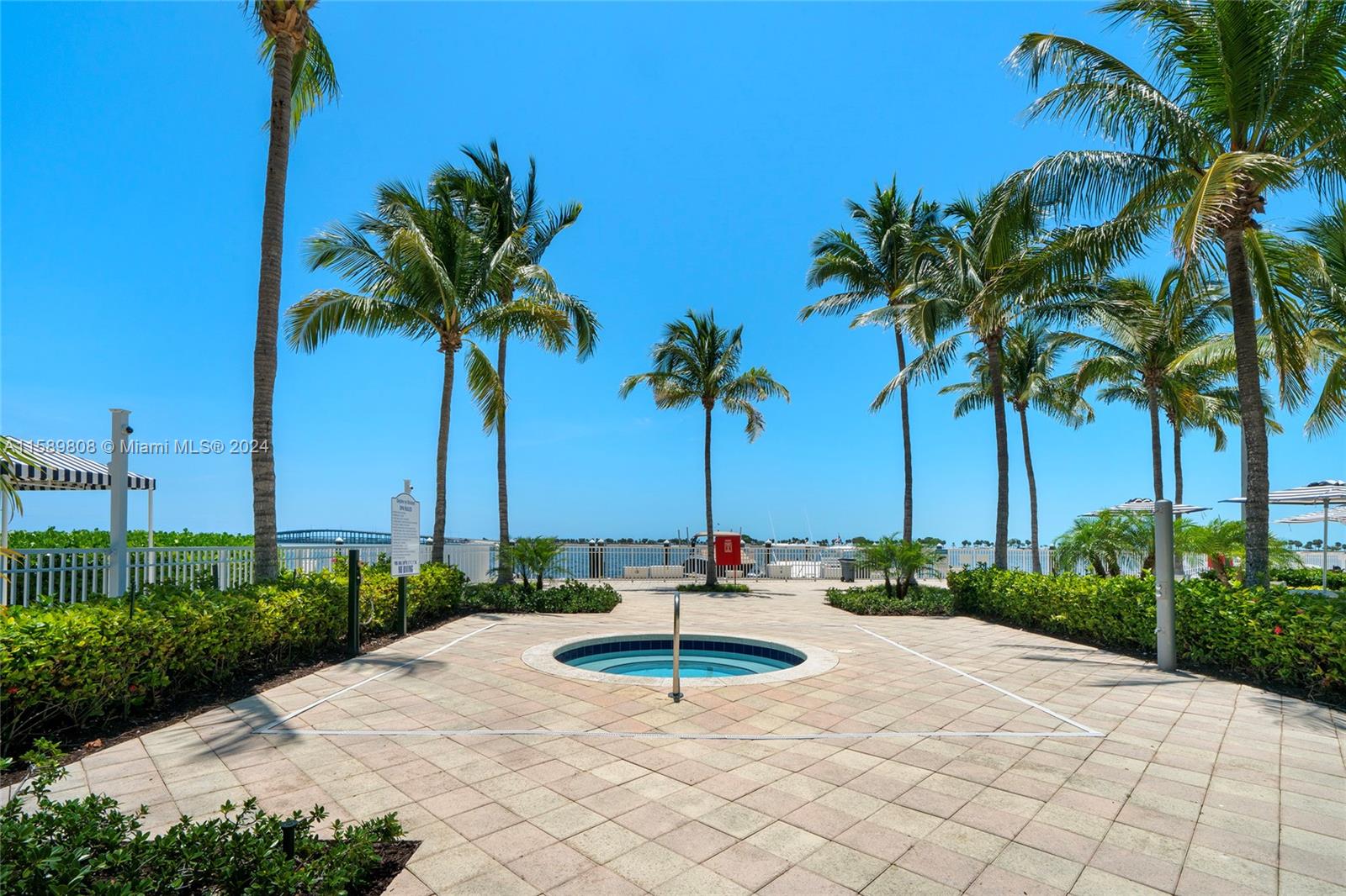 2101 Brickell Ave # 3503