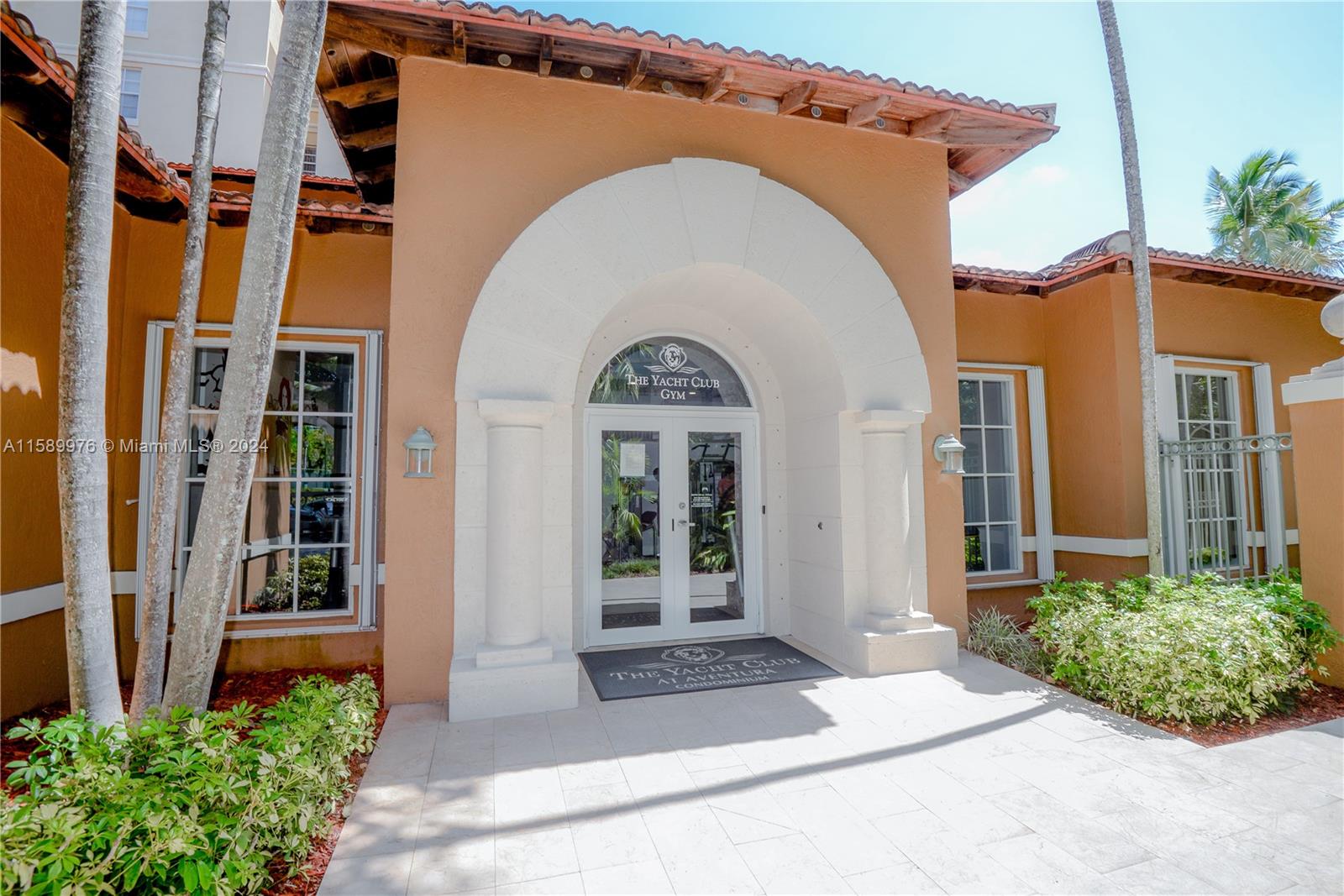 19601 E Country Club Dr # 7103