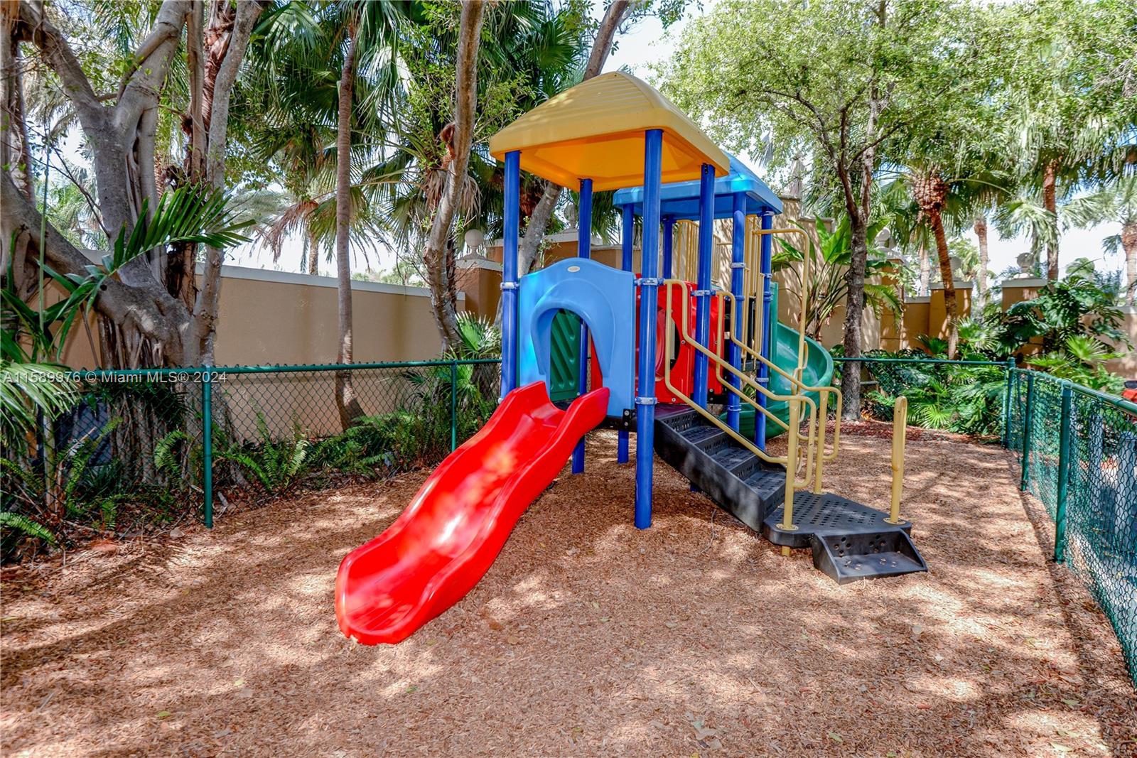 19601 E Country Club Dr # 7103