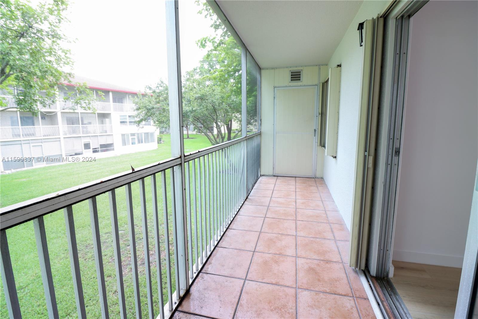 13300 SW 1st St # 204O
