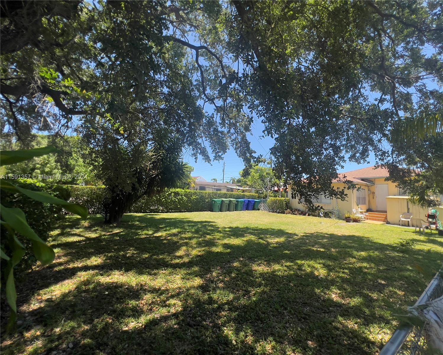1598 SW 25th Ave