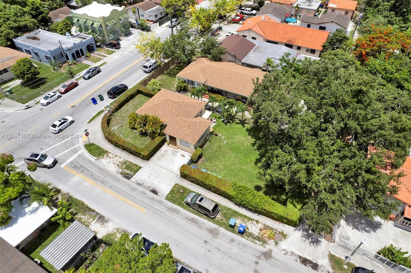 1598 SW 25th Ave