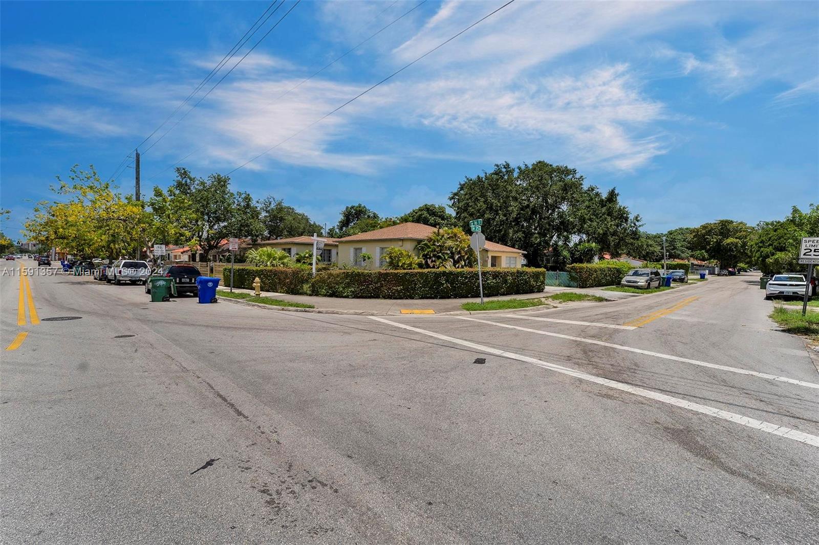 1598 SW 25th Ave