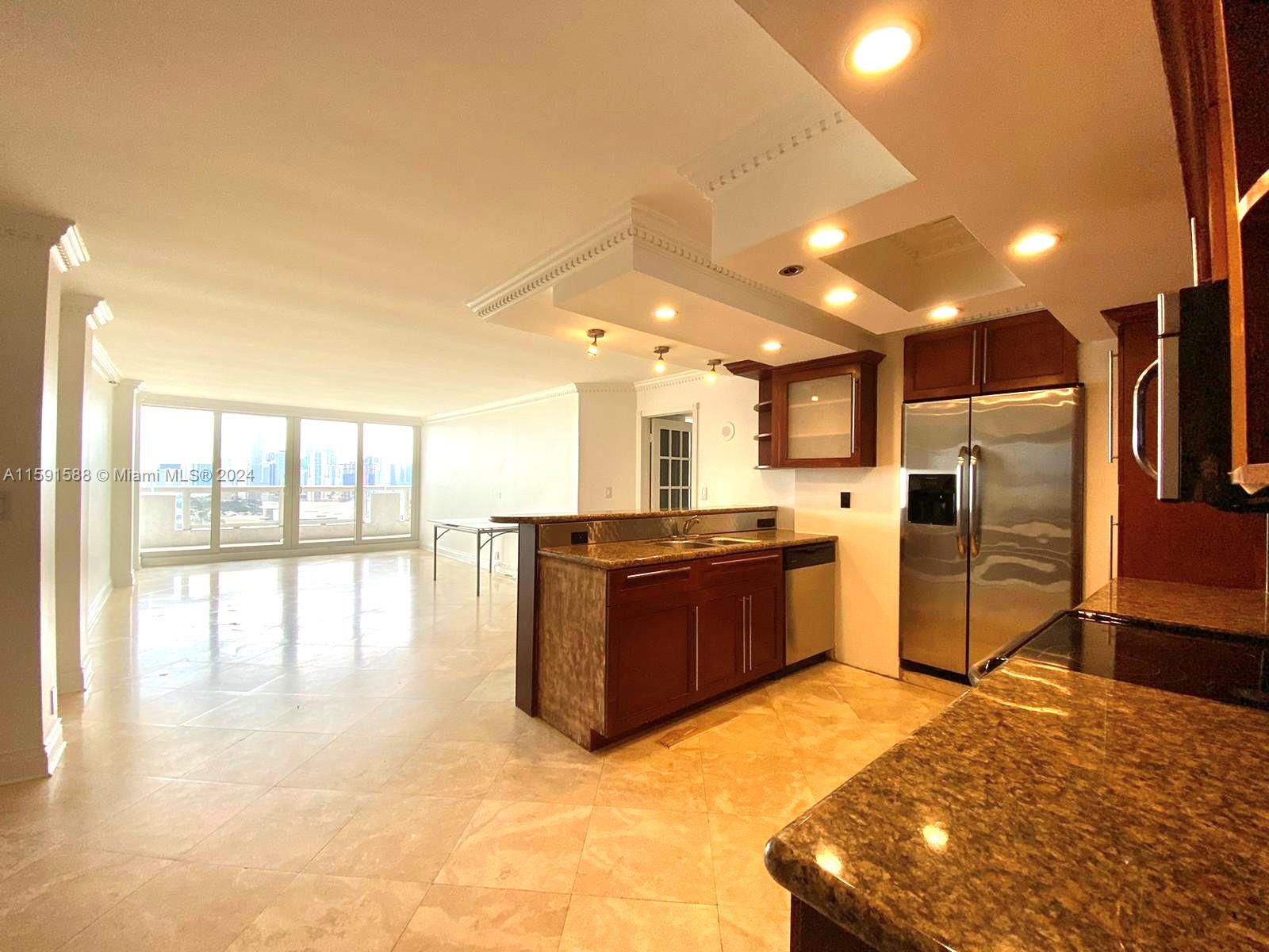 1717 N Bayshore Dr # 3756 Unit: A-3756