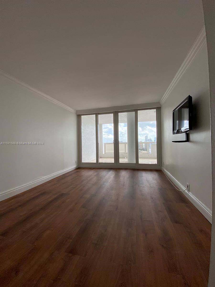 1717 N Bayshore Dr # 3756 Unit: A-3756