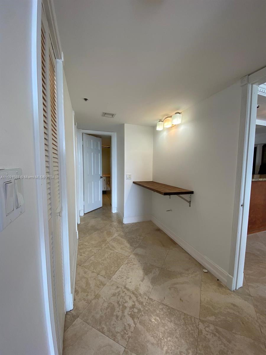 1717 N Bayshore Dr # 3756 Unit: A-3756