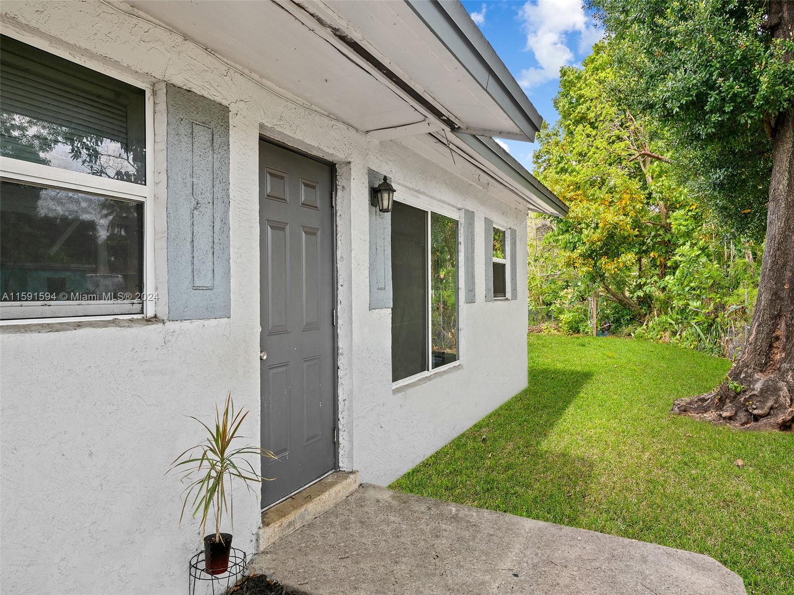 433 NW 22nd Ave