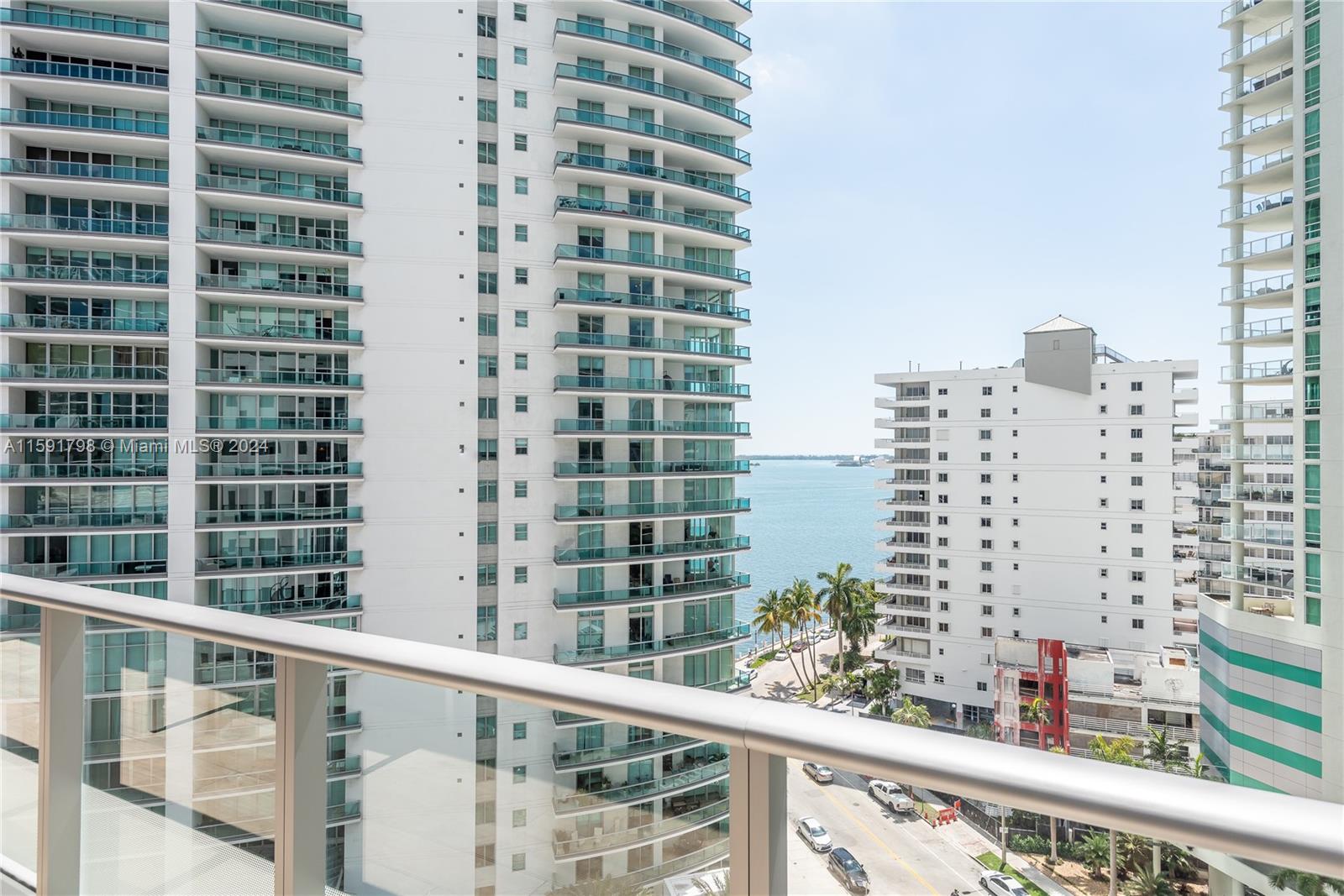 1300 Brickell Bay Dr # 1207