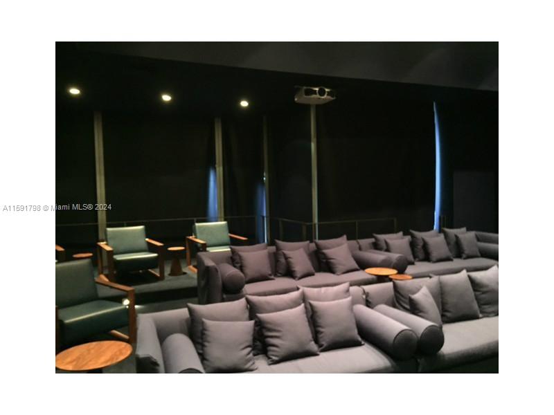 1300 Brickell Bay Dr # 1207