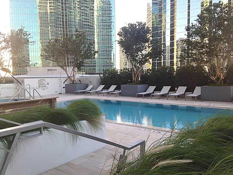 1300 Brickell Bay Dr # 1207