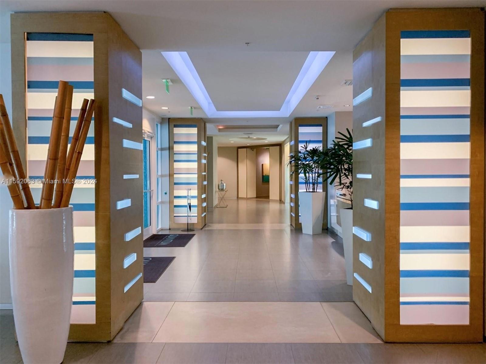 1900 N Bayshore Dr # 3904