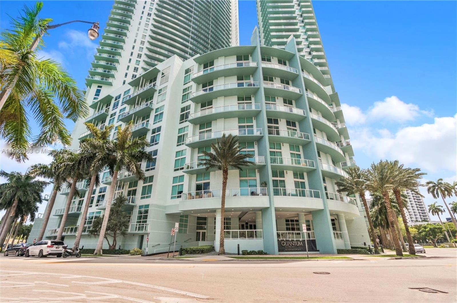 1900 N Bayshore Dr # 3904