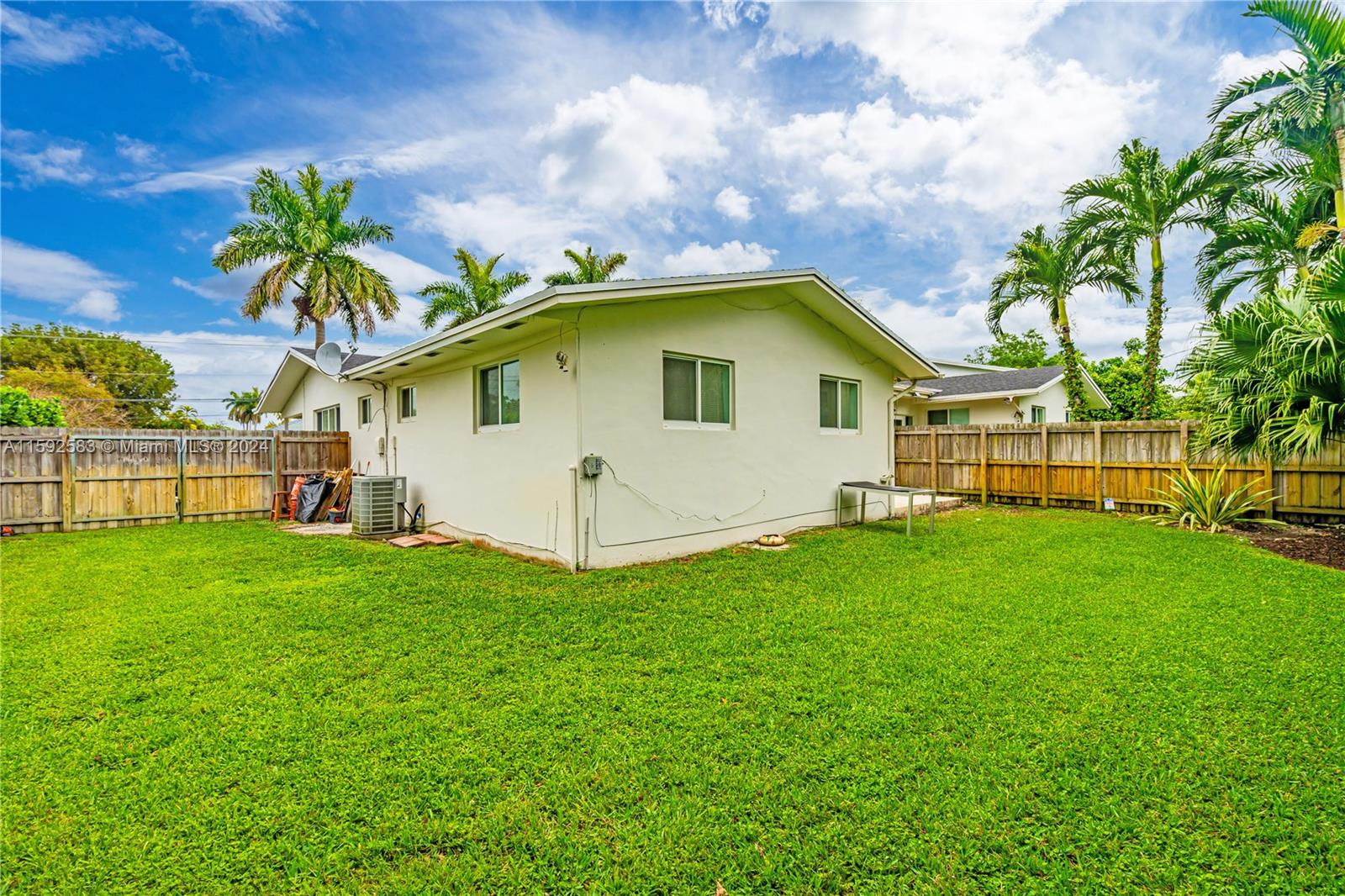10650 SW 77th Ave # 10650
