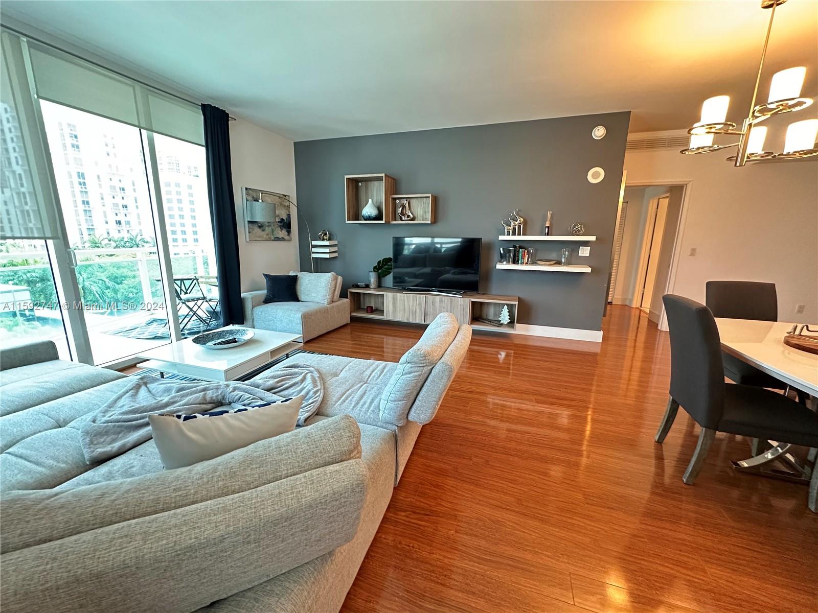 951 Brickell Ave # 510