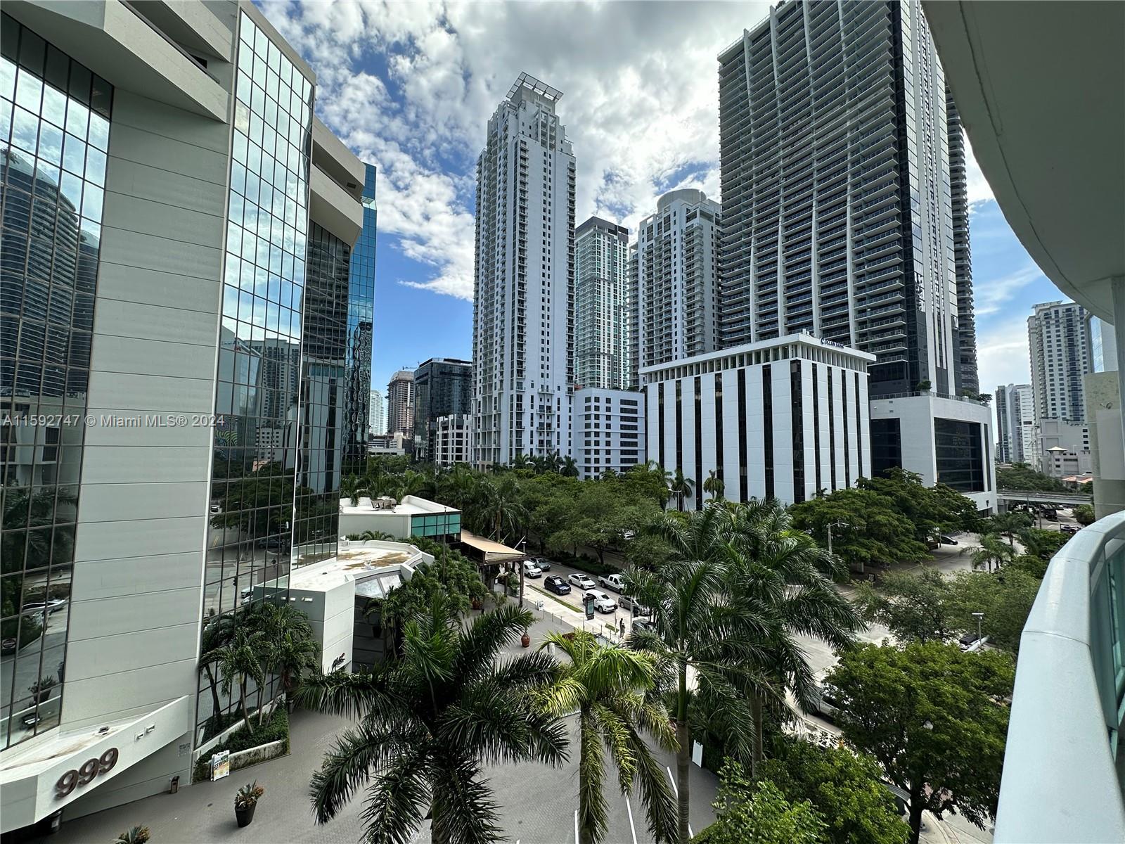 951 Brickell Ave # 510