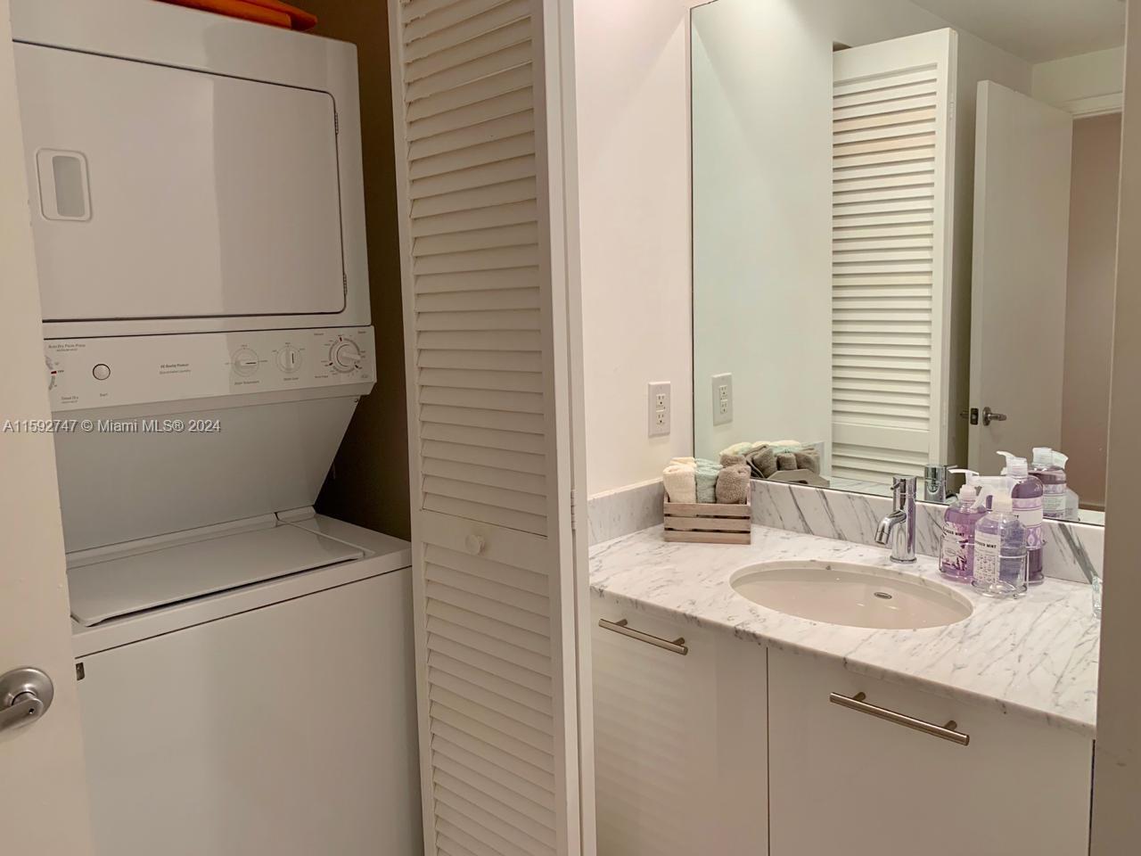 951 Brickell Ave # 510