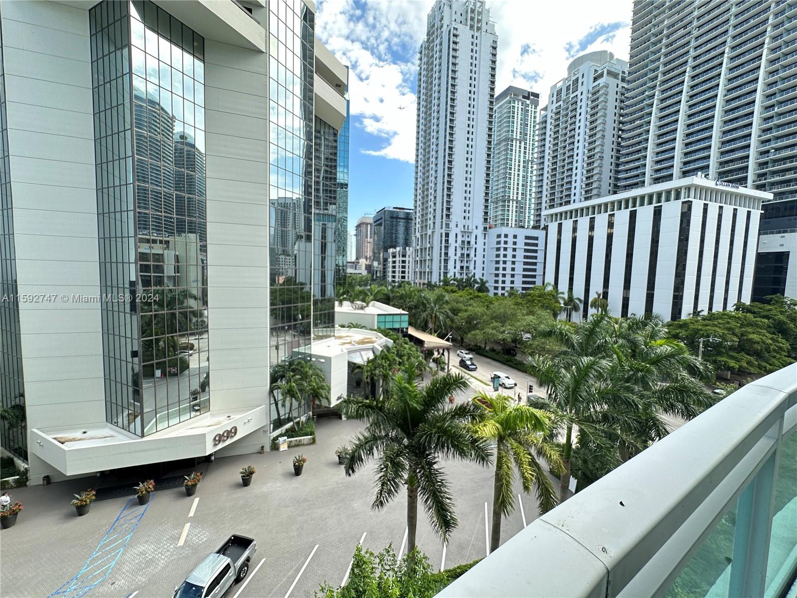 951 Brickell Ave # 510