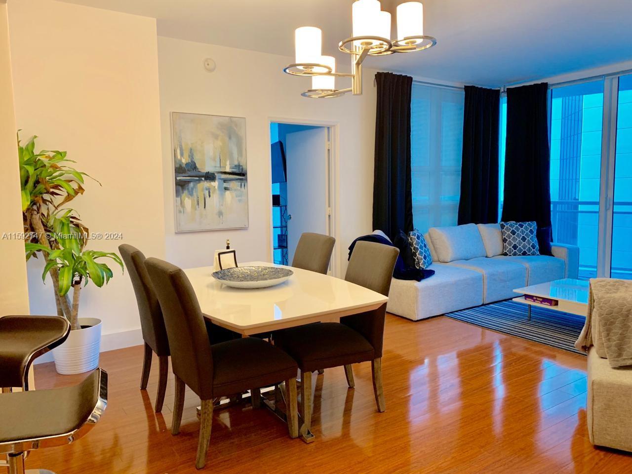 951 Brickell Ave # 510