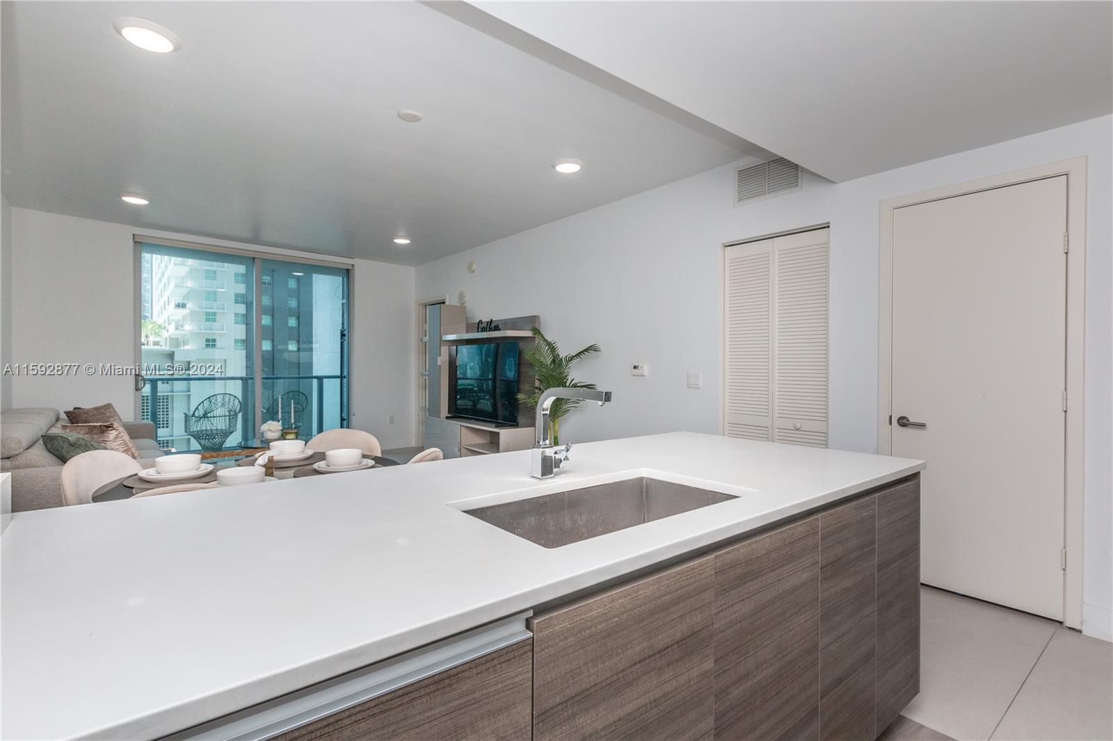 1100 S Miami Ave Unit: 702